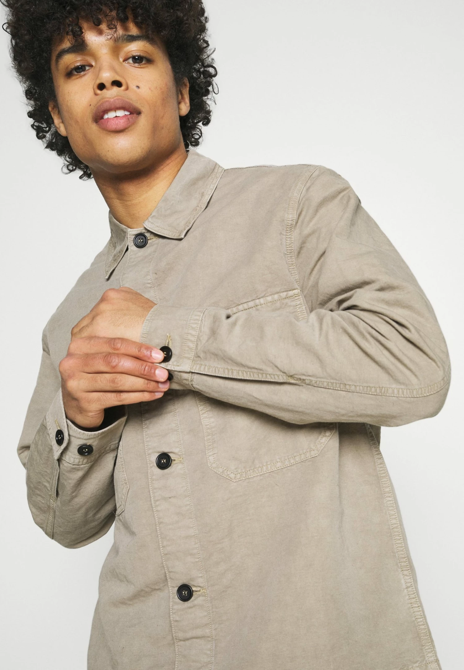 Offres ❤️ Prix d’Amis ARKET Chemise shirt col kent men ✔️ 6 Offres ❤️ Prix d’Amis ARKET Chemise shirt col kent men ✔️ – Image 4