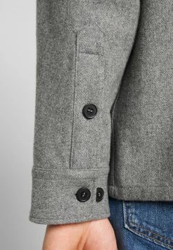 Meilleure vente 🎁 ARKET Chemise Men 🛒 -ARKET Soldes Boutique 02c835ee97f7451eb00f10f73d7ab25d