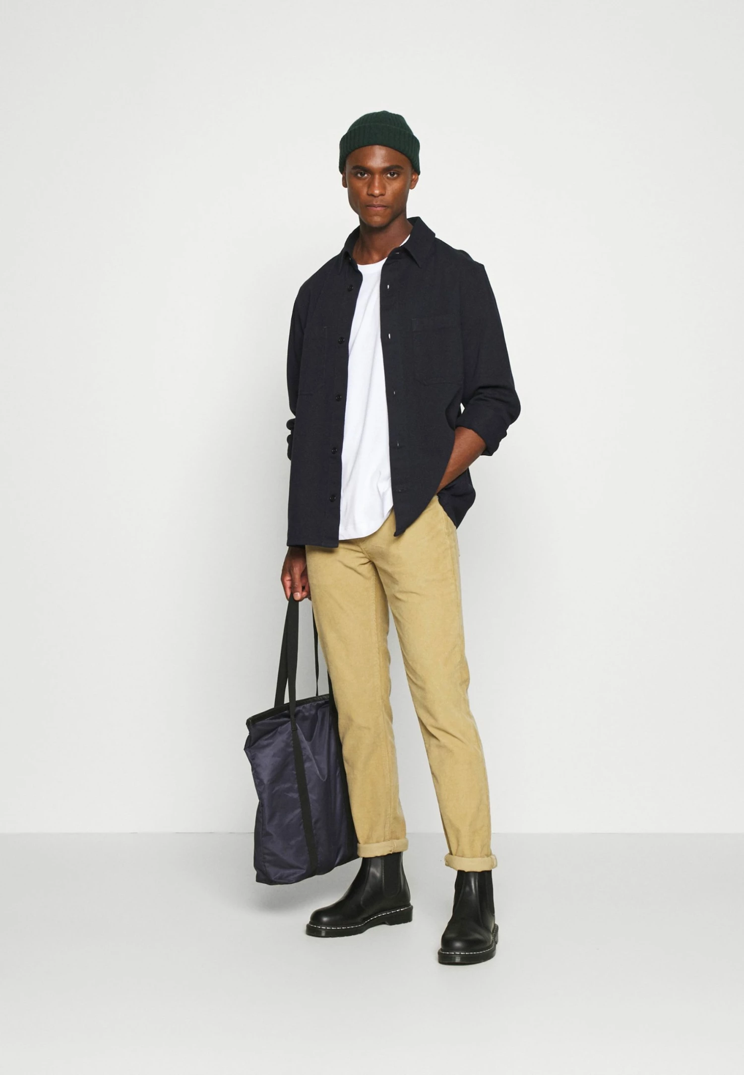 Coupon 🌟 ARKET T-shirt basique Men 🎁 4 Coupon 🌟 ARKET T-shirt basique Men 🎁 – Image 2