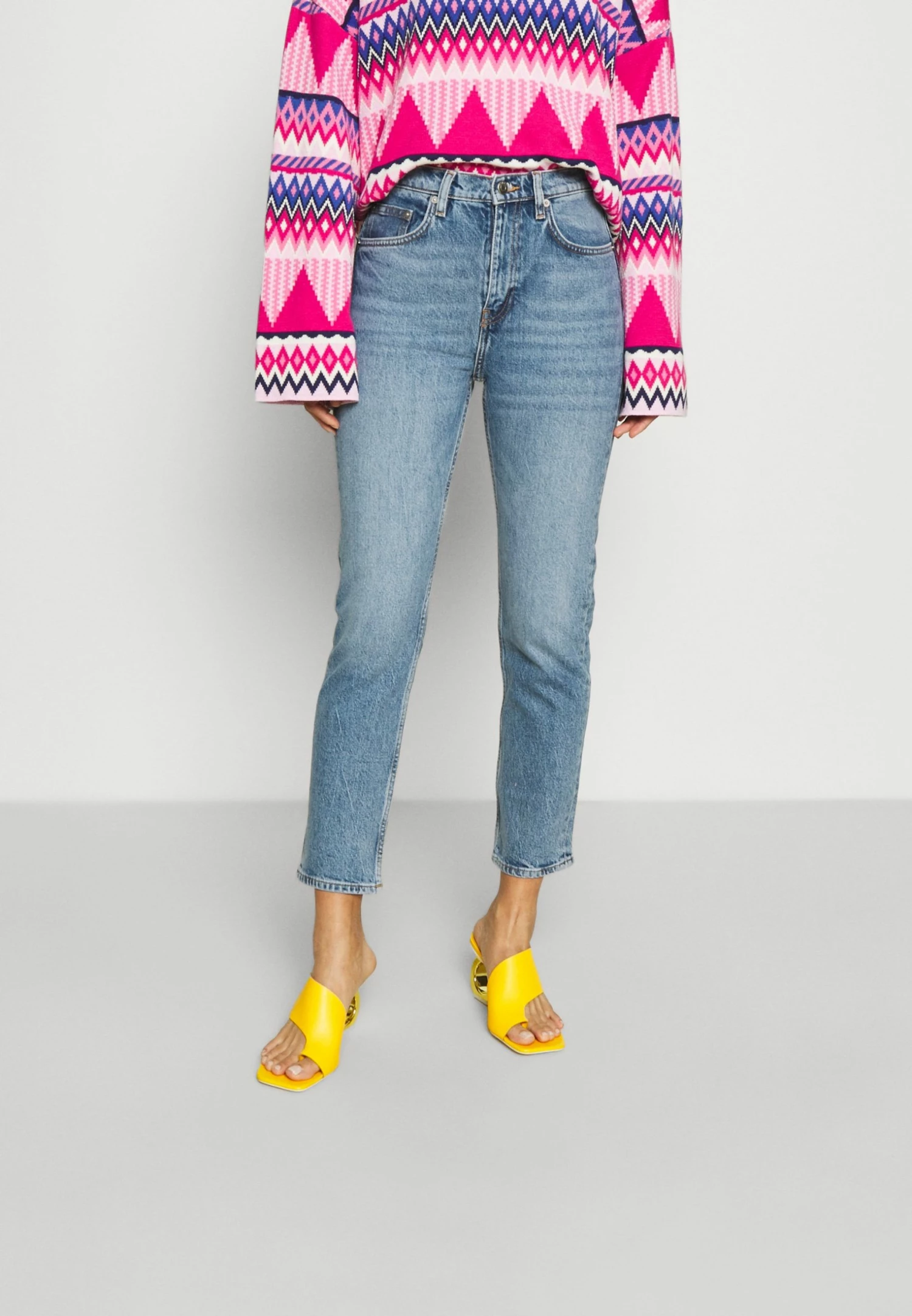 Meilleur prix ⌛ ARKET Jean slim Women 💯 3 Meilleur prix ⌛ ARKET Jean slim Women 💯