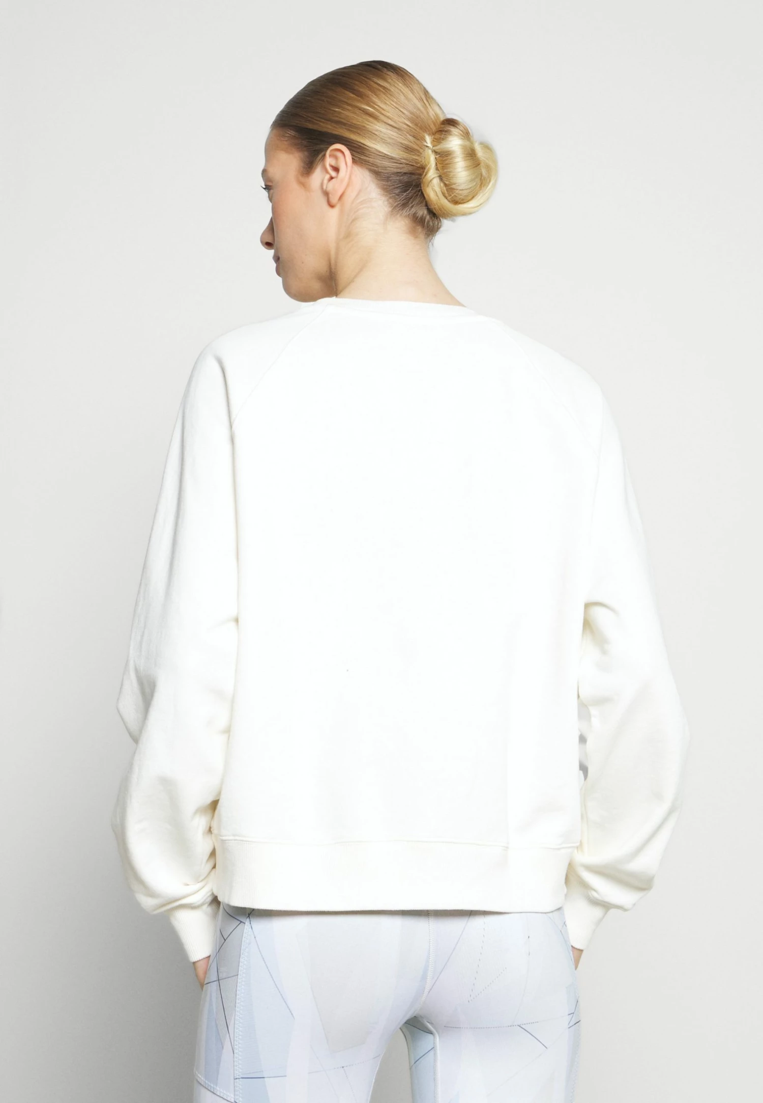 Nouveau 😀 ARKET Sweatshirt Women 🌟 5 Nouveau 😀 ARKET Sweatshirt Women 🌟 – Image 3