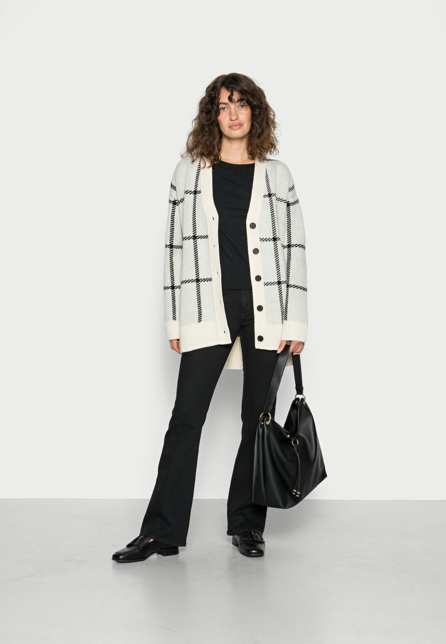 Sortie ⭐ ARKET Gilet Prix Raisonnable cardigan col en v profond women 👏 4 Sortie ⭐ ARKET Gilet Prix Raisonnable cardigan col en v profond women 👏 – Image 2