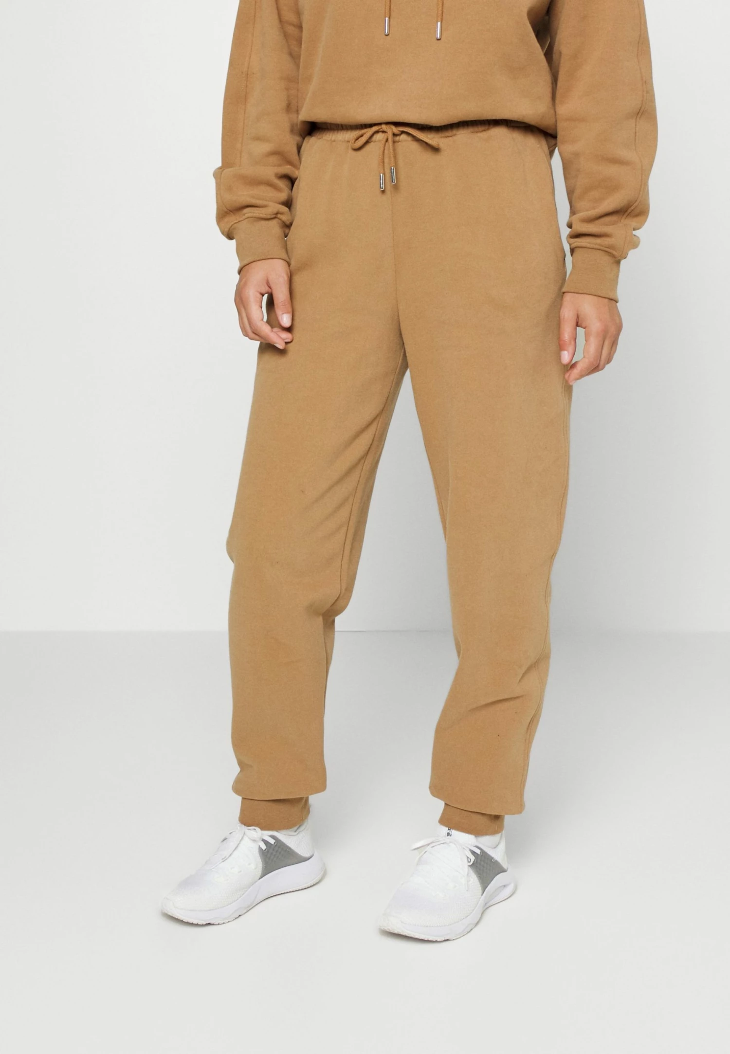 Sortie 🌟 ARKET Pantalon de survêtement Prix Accessible trouser fitness women 🧨 3 Sortie 🌟 ARKET Pantalon de survêtement Prix Accessible trouser fitness women 🧨