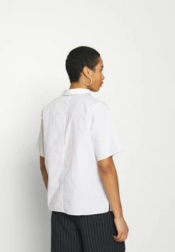 Bon marché ⌛ ARKET Chemisier Women 👍 -ARKET Soldes Boutique 200da86b20214e75a1b76aaa1279b2ed