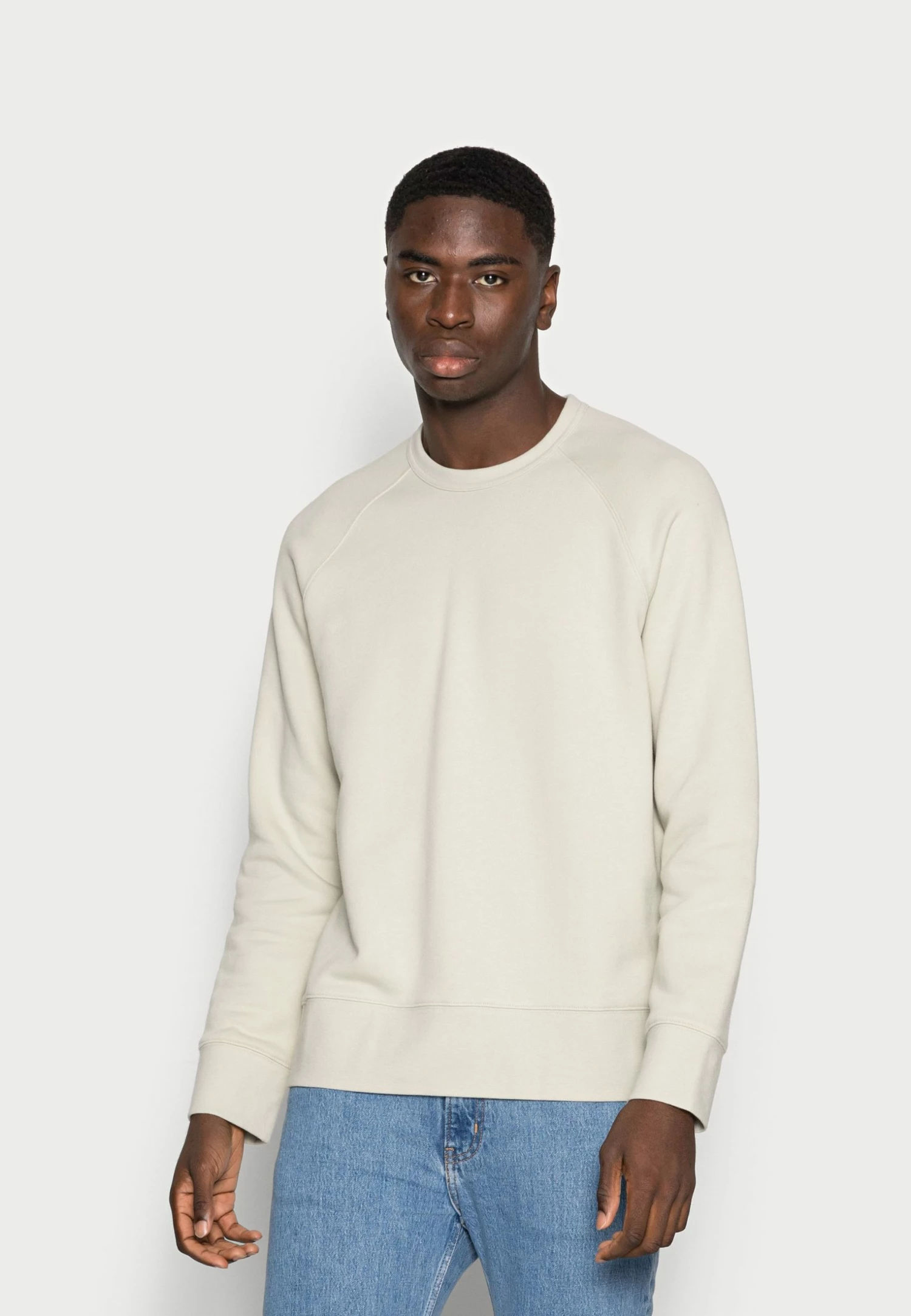 Les meilleures critiques de ⌛ ARKET Sweatshirt Bon Rapport Coût-Efficacité pullover col rond men ⭐ 3 Les meilleures critiques de ⌛ ARKET Sweatshirt Bon Rapport Coût-Efficacité pullover col rond men ⭐