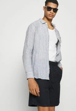 Remise 🤩 ARKET LINEN SHORTS - Short Prix Incroyables trouser normale men 🎉 -ARKET Soldes Boutique 221c983a699240c28be7538681dcb482