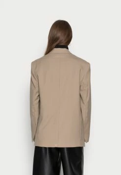 Meilleur prix 💯 ARKET Blazer Women 🔔 -ARKET Soldes Boutique 282c6233adc14658beb66983a62dd3b3