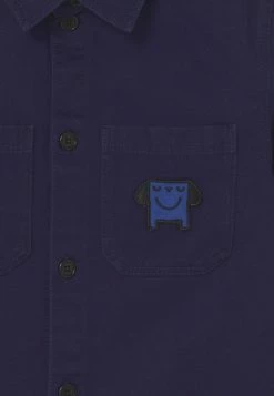 Meilleure vente ⭐ Qualité Garantie ARKET Chemise shirt col kent kids 😍 -ARKET Soldes Boutique 28cba27a7fcb4c479faccf810fd7bb9c