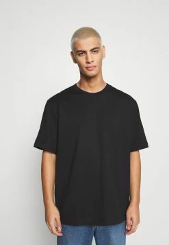 Offres 🎉 ARKET Prix Aimable T-shirt basique t shirt col rond men 🤩