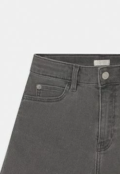 Remise 🛒 Bon Rapport Coût-Efficacité ARKET Short en jean trouser haute kids 🌟 8 Remise 🛒 Bon Rapport Coût-Efficacité ARKET Short en jean trouser haute kids 🌟 -ARKET Soldes Boutique 2cb47cce401b4555b1b1618d619f32fa