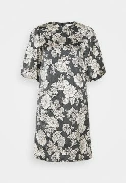 Les meilleures critiques de 🌟 ARKET Prix Équitable👗 DRESS - Robe de jour col rond women 💯 -ARKET Soldes Boutique 302029b9bf2742ee95ae2e67b3458c2e