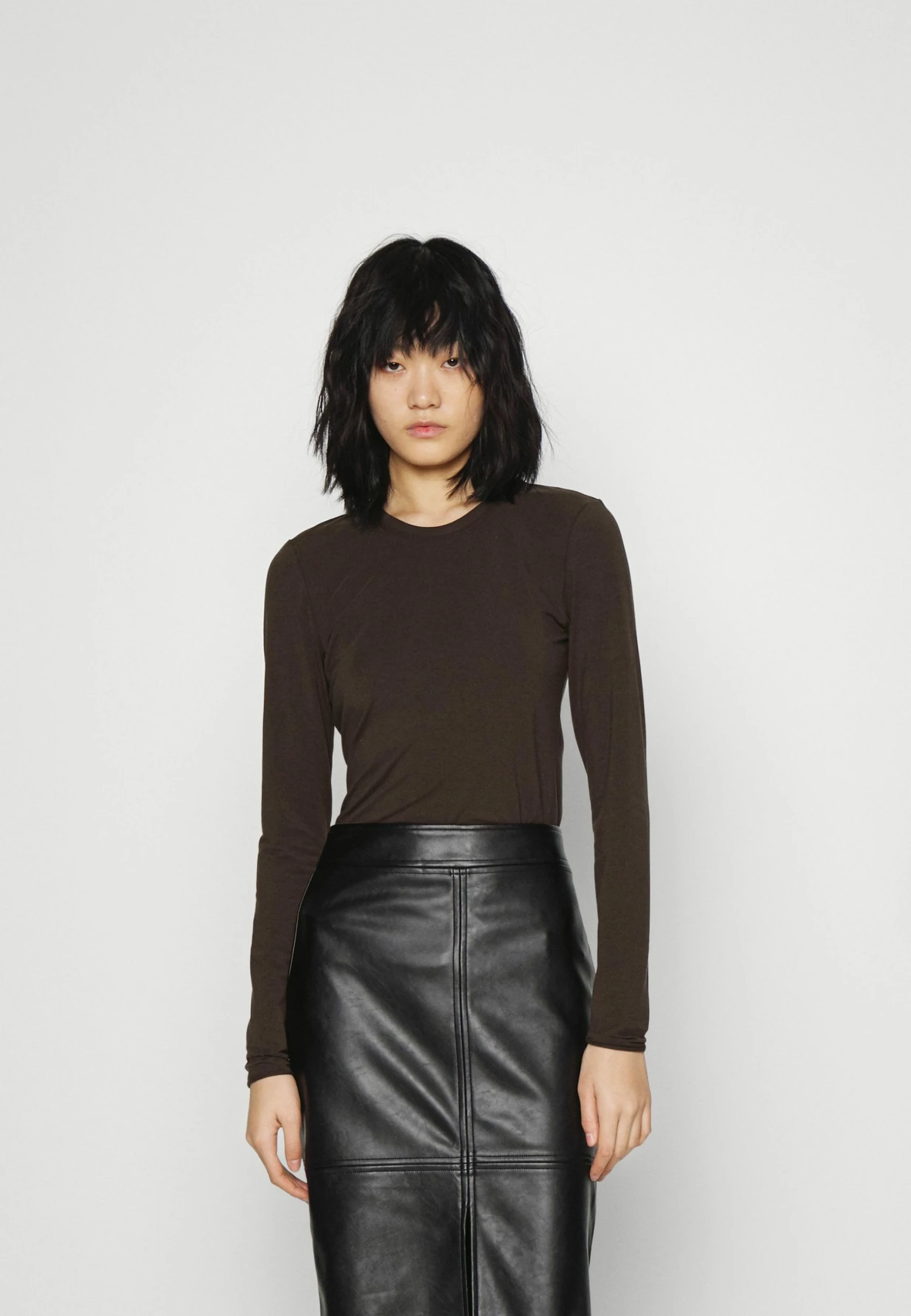 Grosses soldes 🔔 ARKET T-shirt à manches longues Women 😀 3 Grosses soldes 🔔 ARKET T-shirt à manches longues Women 😀