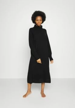 Les meilleures critiques de 🛒 ARKET Chemise de nuit / Nuisette Prix Abordable nightdress col roulé women ❤️