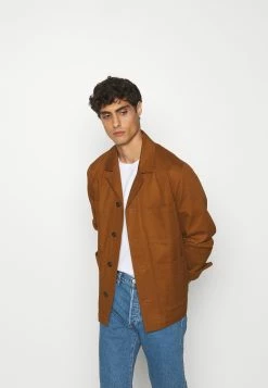 Meilleur prix ✔️ ARKET T-shirt basique Discount En Ligne t shirt col rond men 🧨 24 Meilleur prix ✔️ ARKET T-shirt basique Discount En Ligne t shirt col rond men 🧨 -ARKET Soldes Boutique 35b5c0f679314ca081af0133bd1d83b4 1