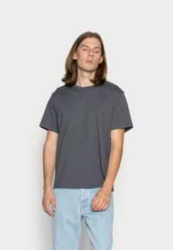 Promo ✔️ ARKET T-shirt basique Men ⭐