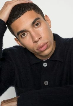 Remise 👏 ARKET Prix Préférentiel Gilet pullover col à revers men 💯 11 Remise 👏 ARKET Prix Préférentiel Gilet pullover col à revers men 💯 -ARKET Soldes Boutique 3978139a06004266a6be1996ce7a9749