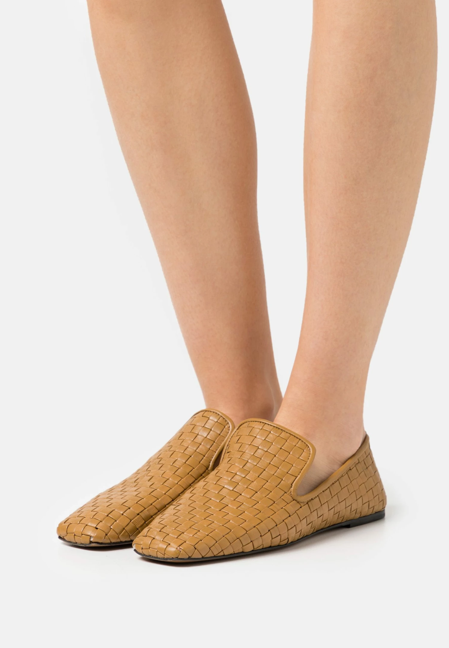 Offres 😀 Vendre-Réclame ARKET SLIPPERS - Mocassins low 👟 shoe carré women 🤩 3 Offres 😀 Vendre-Réclame ARKET SLIPPERS - Mocassins low 👟 shoe carré women 🤩