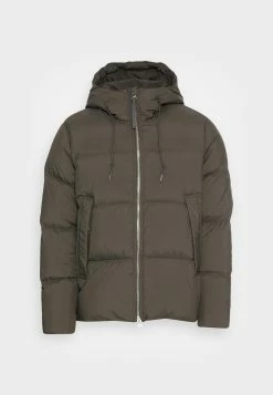 De gros 🛒 ARKET Prix Allégé Veste d'hiver coat capuche men 🧨 -ARKET Soldes Boutique 3a45998ea8e74a1e81437fa56a24b670 1