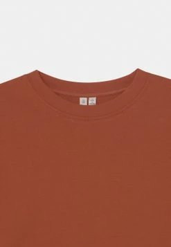 Tout neuf ✔️ Prix Favorable ARKET T-shirt à manches longues t shirt col rond kids 💯 9 Tout neuf ✔️ Prix Favorable ARKET T-shirt à manches longues t shirt col rond kids 💯 -ARKET Soldes Boutique 3eb9daee8f134b909e817a0d5c199f91