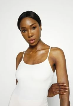 Remise ⌛ Promos ARKET Débardeur t shirt yoga & pilates women 🎉 -ARKET Soldes Boutique 3fc74bd4e7ca4733b8f44409f2fda978