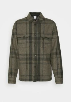 Meilleure vente 🎁 ARKET Chemise Men 🛒 -ARKET Soldes Boutique 42d33209ffbb4a5196dedb5166309864 1