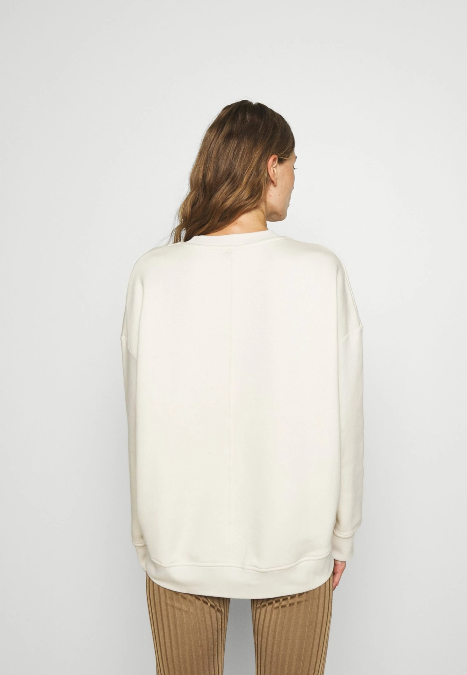 Acheter 🌟 ARKET Sweatshirt Women 😀 5 Acheter 🌟 ARKET Sweatshirt Women 😀 – Image 3