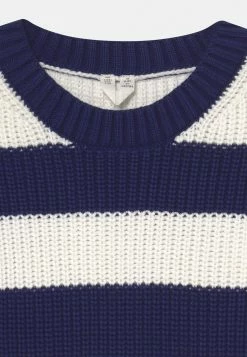 Acheter ❤️ ARKET En Remise UNISEX - Pullover col rond kids ✨ -ARKET Soldes Boutique 451d1fa5fd8c4bae8e1e1718b74b093d