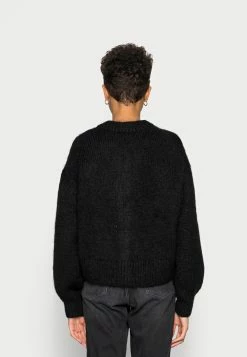 Acheter 🌟 ARKET Prix Jamais Vus Gilet cardigan col rond women 👏 -ARKET Soldes Boutique 4559c0b2e6f3417eb36dd88053f9f664