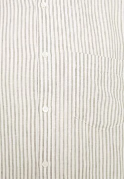 Sortie ⭐ ARKET Prix Malin Linen Shirt - Chemise col kent men 🛒 -ARKET Soldes Boutique 488d4e48ec2740f3b69d06ea30261a31