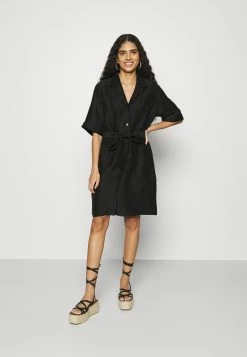 Meilleure affaire 👏 ARKET Robe chemise Women ⭐