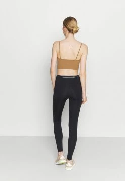 Nouveau 🌟 ARKET Collants Prix Favorable trouser fitness women 💯 -ARKET Soldes Boutique 526b06e282694e6bbfd200cd5499a0c4