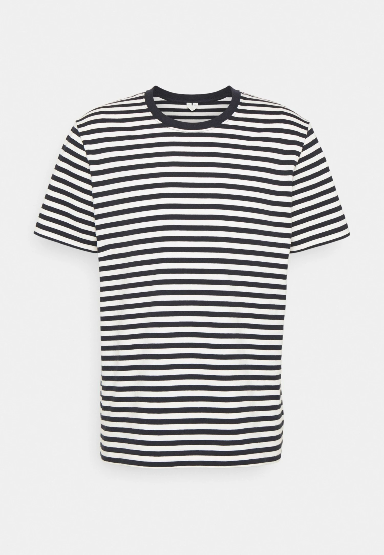 Meilleur prix ✔️ ARKET T-shirt basique Discount En Ligne t shirt col rond men 🧨 17 Meilleur prix ✔️ ARKET T-shirt basique Discount En Ligne t shirt col rond men 🧨 – Image 15