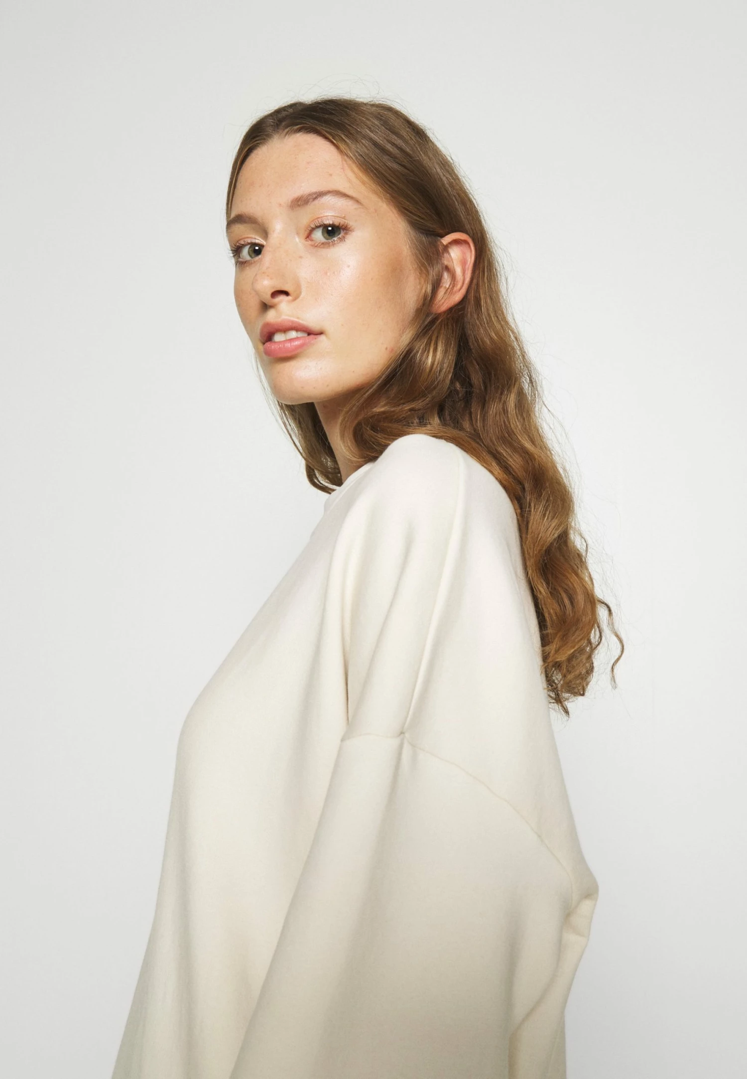 Acheter 🌟 ARKET Sweatshirt Women 😀 6 Acheter 🌟 ARKET Sweatshirt Women 😀 – Image 4