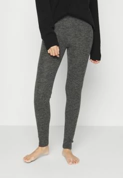 Bon marché ❤️ Prix Sacrifiés ARKET Bas de pyjama night trouser haute women 🌟