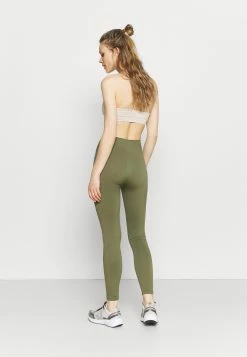 Bon marché ❤️ Prix Sacrifiés ARKET Collants trouser fitness women 🧨 -ARKET Soldes Boutique 5b57d47af9ed4607a89b14d844c60f81