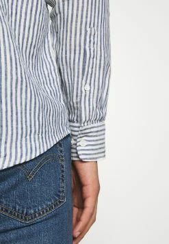 Top 10 💯 ARKET Linen Shirt - Chemise Men ✨ -ARKET Soldes Boutique 5c9fe544e1084cd889f0c13cddf29d2f