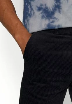 Les meilleures critiques de 💯 ARKET Pantalon classique Men 👍 -ARKET Soldes Boutique 5ee6e559933b41eaabc361f569bc8903