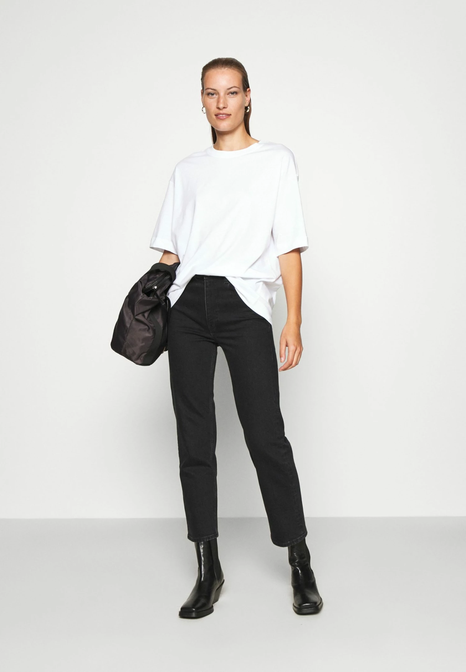 De gros 🌟 ARKET T-shirt basique Women 🛒 3 De gros 🌟 ARKET T-shirt basique Women 🛒 – Image 2