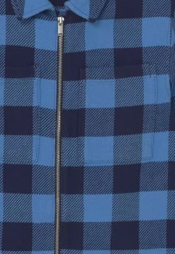 Les meilleures critiques de 🧨 Authentique 100% ARKET UNISEX - Chemisier shirt col à revers kids 💯 -ARKET Soldes Boutique 659a7111dd7448afaf646929da6c707e