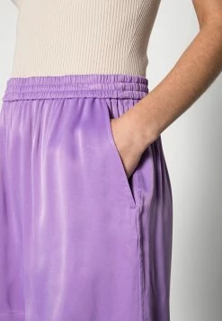 Coupon 💯 Prix Refroidis ARKET Short trouser haute women 😀 -ARKET Soldes Boutique 6ae1acde107d474cb8127346a4318c07