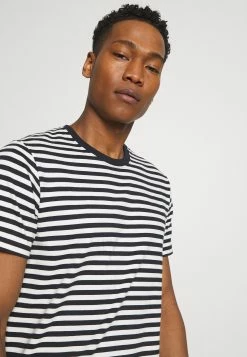 Meilleure vente 🎉 ARKET Se Vend Bas Prix T-shirt basique t shirt col rond men 🤩 -ARKET Soldes Boutique 6bbb7cb5888c4b3783e4f3e996b8c5a2