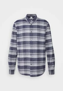 Meilleur prix 🌟 Meilleure qualité ARKET Chemise shirt col kent men 🤩 -ARKET Soldes Boutique 6cd654bcfe0c4ee0befcee949115c650