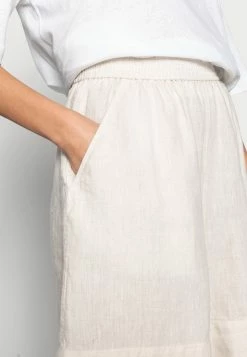 Sortie 🧨 Prix De Lancement ARKET Short trouser haute women 🤩 -ARKET Soldes Boutique 6ddbaef8ae5a41a98e6e8df430537001