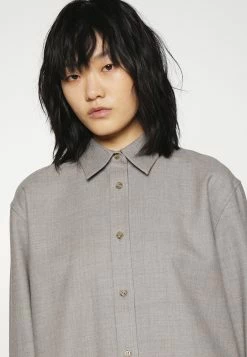 Bon marché 🎉 ARKET Blouse Women 😍 -ARKET Soldes Boutique 6fe1b56f6e644cef95bdcb169cf0cff7