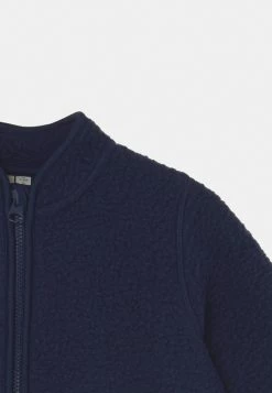 Les meilleures critiques de 🔥 ARKET Authentique 100% UNISEX - Veste polaire coat col officier kids 😍 -ARKET Soldes Boutique 701ac4c6fa3e4c909d60316b958fad78