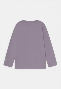 De gros 👍 ARKET 50% Off De Vente UNISEX - T-shirt à manches longues t shirt col rond kids 🎉 8 De gros 👍 ARKET 50% Off De Vente UNISEX - T-shirt à manches longues t shirt col rond kids 🎉 -ARKET Soldes Boutique 715cf276fac74748bde8e2cd381ea787