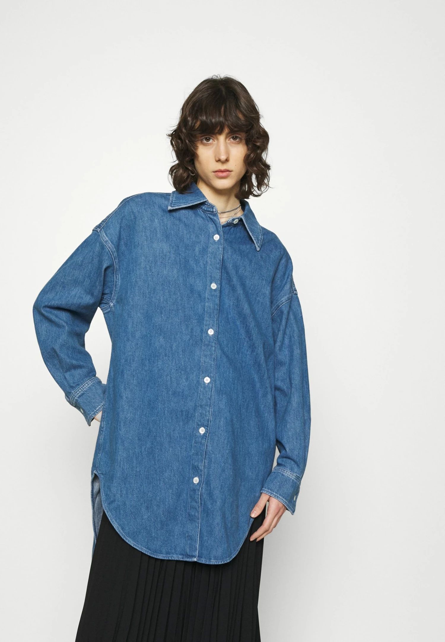 Tout neuf ✔️ Authentique 100% ARKET SHIRT - Chemisier col à revers women 👍 3 Tout neuf ✔️ Authentique 100% ARKET SHIRT - Chemisier col à revers women 👍