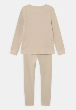 Nouveau 💯 ARKET Soldes En Ligne UNISEX - Pyjama nightwear combination haute kids 🤩 9 Nouveau 💯 ARKET Soldes En Ligne UNISEX - Pyjama nightwear combination haute kids 🤩 -ARKET Soldes Boutique 74c4d6c0864445a686249d355cb53480