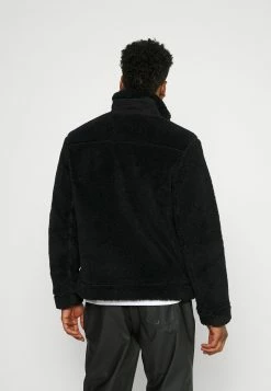 Coupon 😀 ARKET Veste polaire Men 💯 -ARKET Soldes Boutique 77e49fceaa874d68bb70d7dd724f40d9