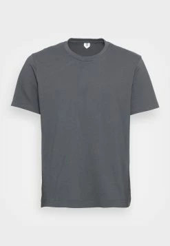 Vente flash 🧨 ARKET T-shirt basique Prix Accessible t shirt col rond men 👏 34 Vente flash 🧨 ARKET T-shirt basique Prix Accessible t shirt col rond men 👏 -ARKET Soldes Boutique 79104887f6bf4c96b8e9d30e936a93d5 10